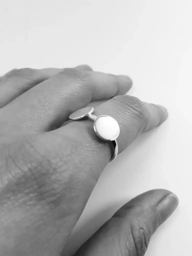 Anillo Cinta con 2 Circulos Chatos
