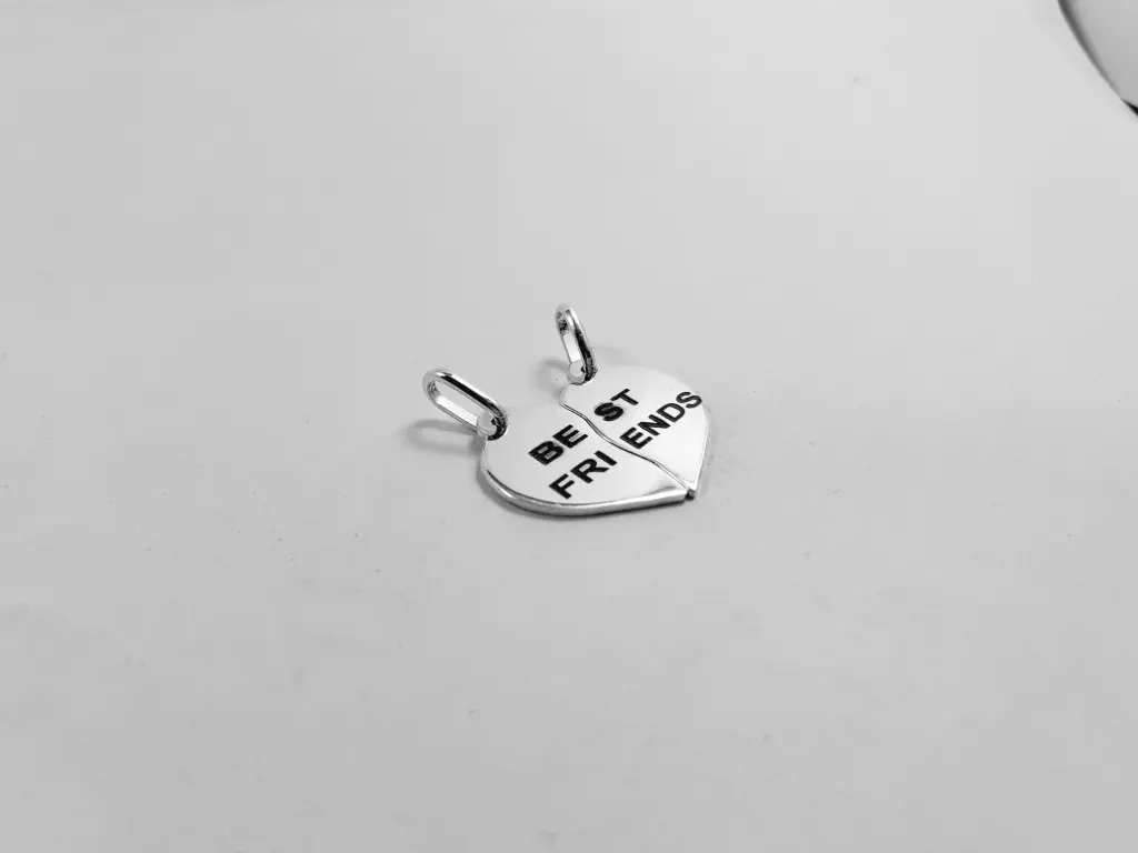 [DP.36] Medalla Coraz칩n Amistad