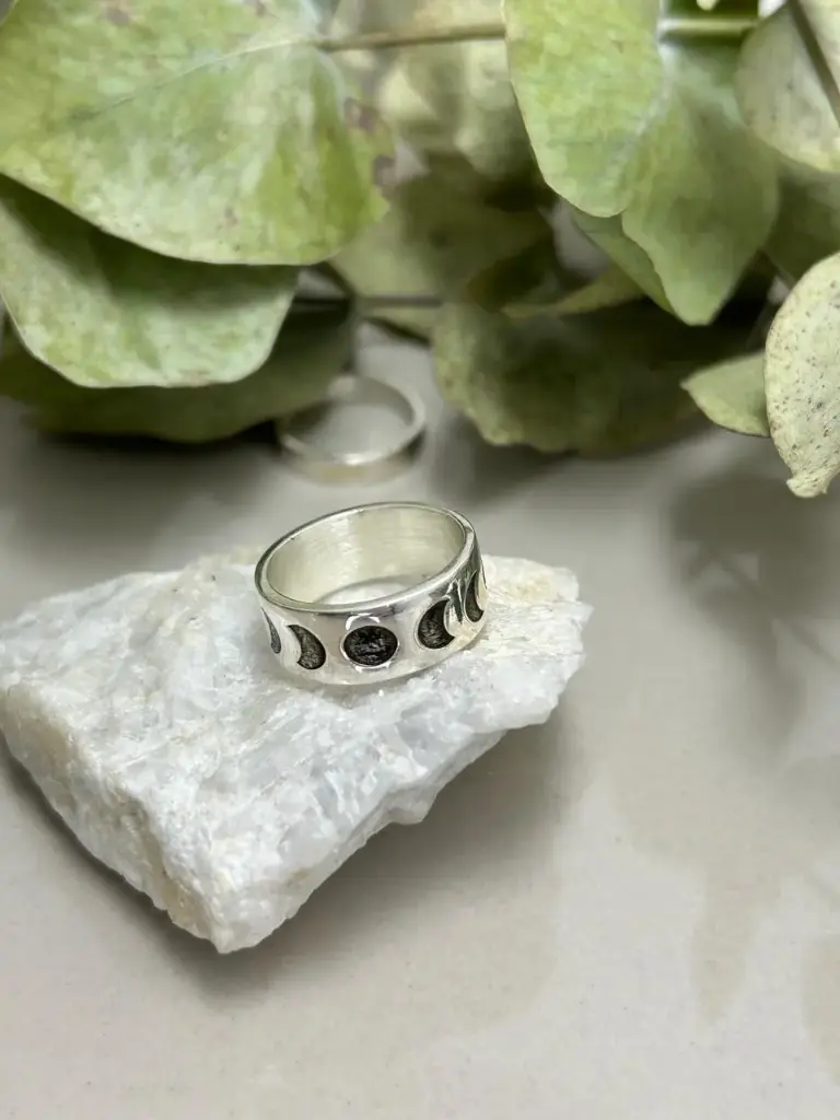 Anillo cinta fases de la luna