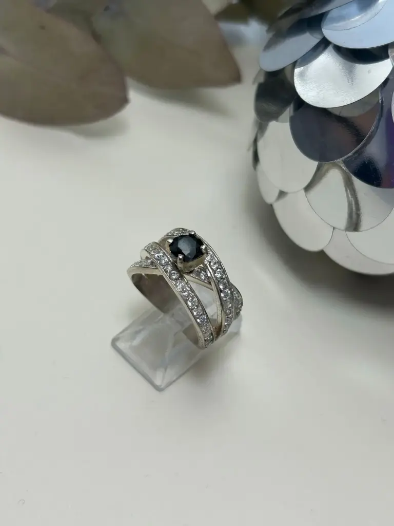 [AM 486] Anillo Catia