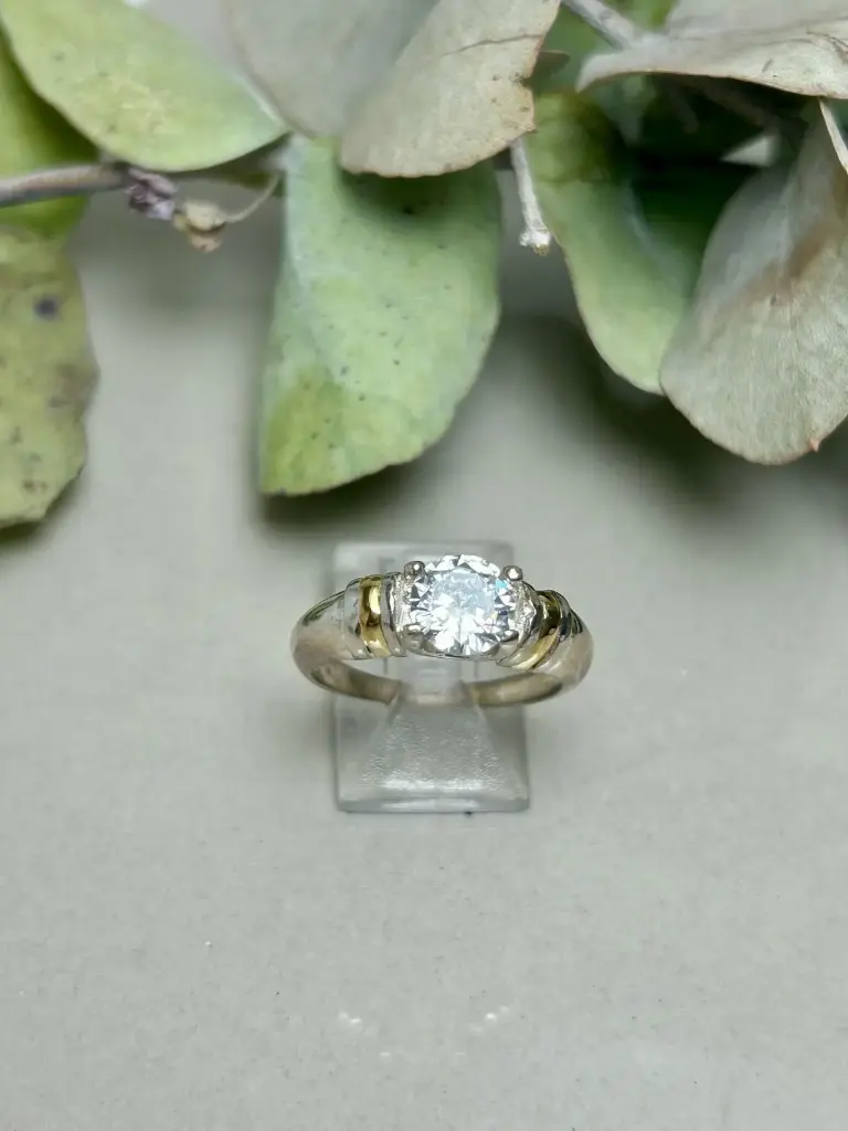 [AM 310] Anillo Agosti