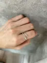 Anillo abrazo fino