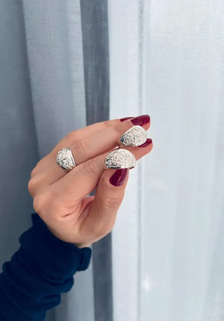 [AM 387 PL] Anillo bombe labrado