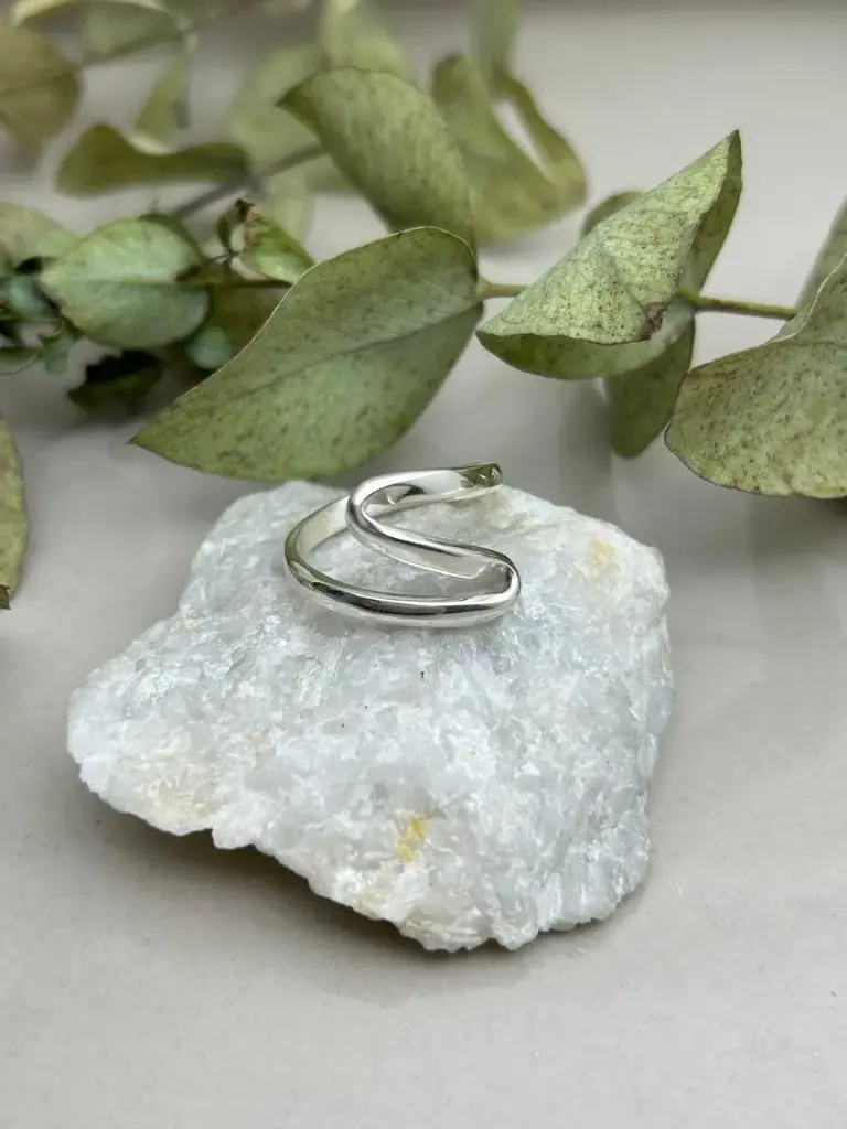 Anillo irregular cinta