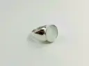 Anillo mesa redonda con nacar 