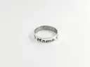 Anillo cinta grabado "mamá"