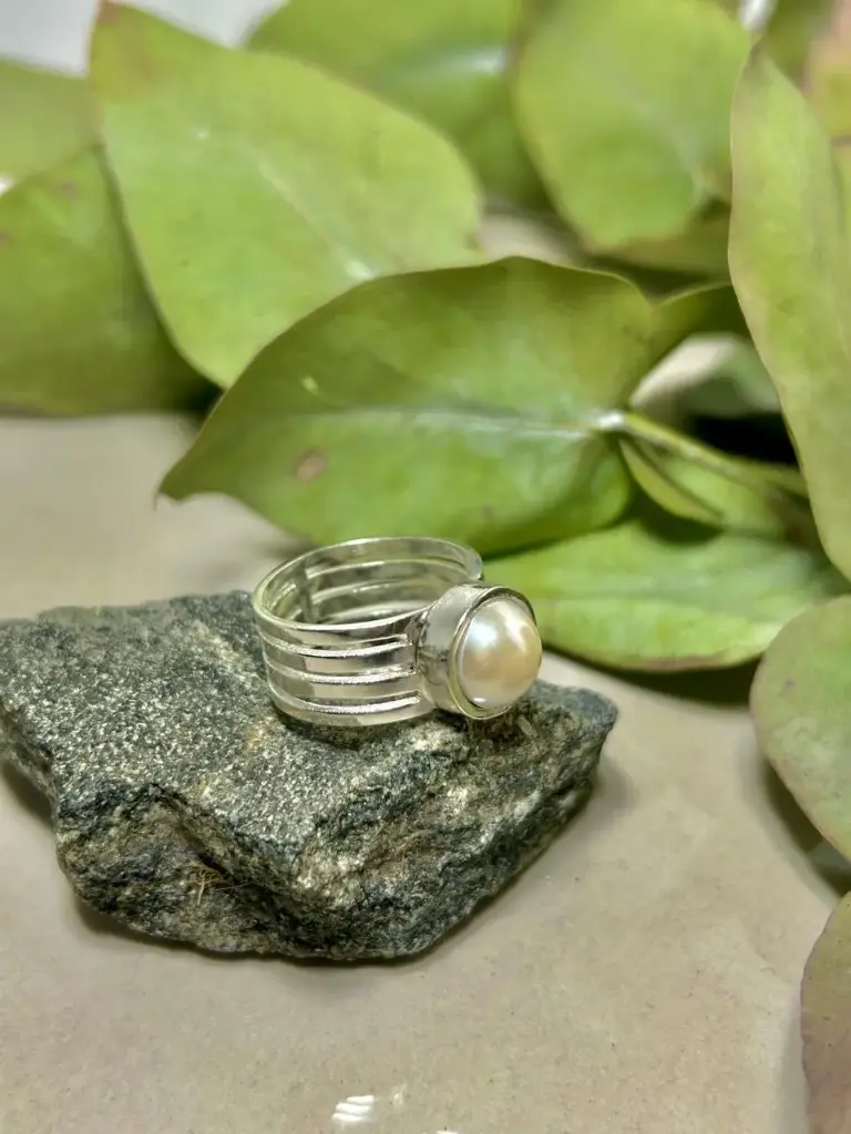 Anillo perla calado