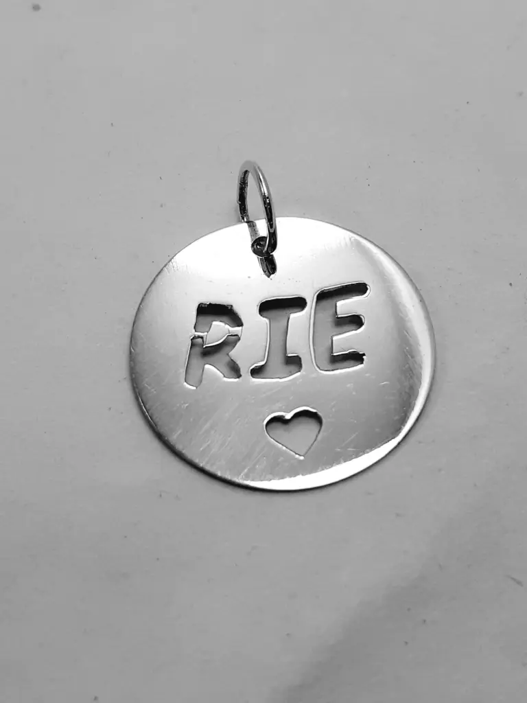 [DP.87] Dije Medalla Calada "RIE ♥"