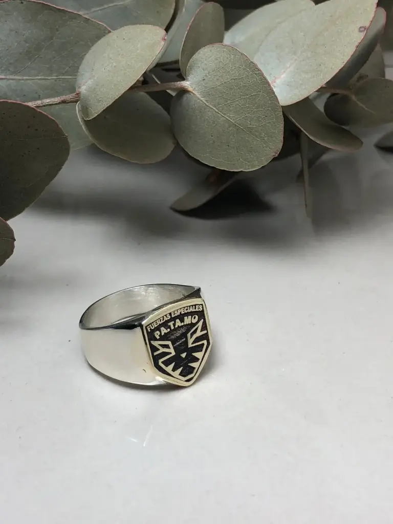 Anillo sello PA.TA.MO