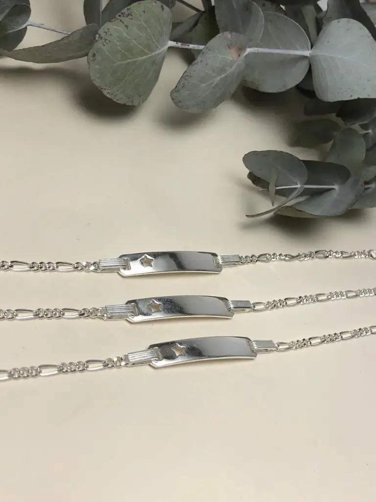 Pulsera bebe con estrella